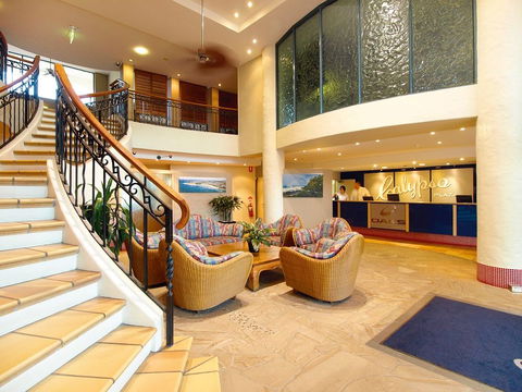 Oaks Calypso Plaza Resort - Tourism Canberra 1