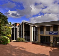 Twin Towers Inn - Tourism Canberra