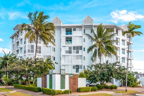 201 Lake Street - Cairns - Tourism Canberra 0