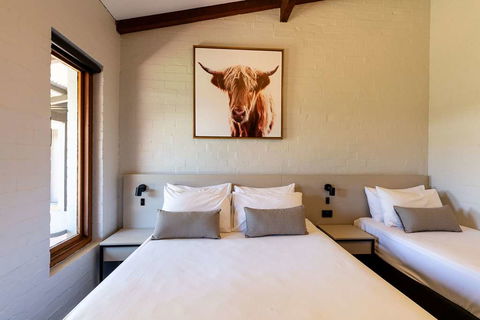 Wintersun Hotel - Tourism Canberra 2