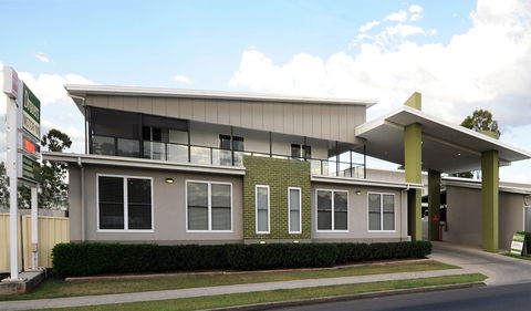Drovers Motor Inn - Tourism Canberra 0