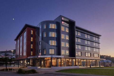 Hilton Garden Inn Albany - Tourism Canberra 0