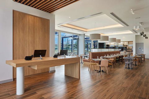 Hilton Garden Inn Albany - Tourism Canberra 2