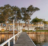 The Beachcomber Hotel  Resort - Tourism Canberra