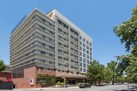 Nesuto Canberra Apartment Hotel - Tourism Canberra 0