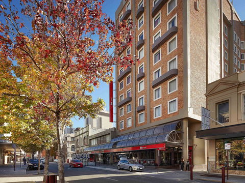 Hotel Ibis Perth - Tourism Canberra 0