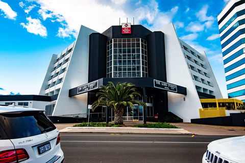 Best Western Plus Hotel Lord Forrest - Tourism Canberra 1