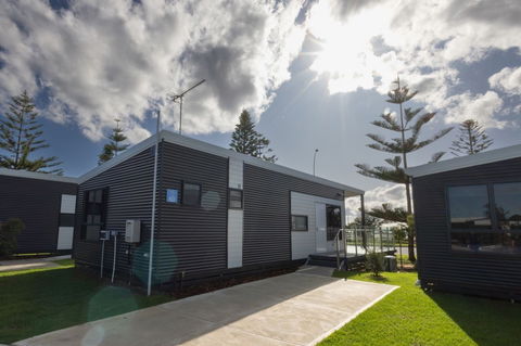 Discovery Parks Koombana Bay - Tourism Canberra 2