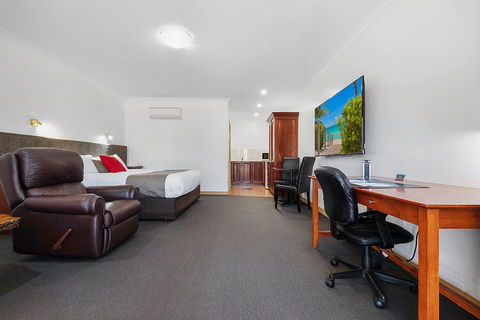 The Georgian Motor Lodge - Tourism Canberra 2