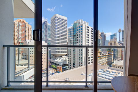 Zara Tower Serviced Apartments - Tourism Canberra 2