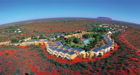 Sails in the Desert Hotel - Tourism Canberra 0