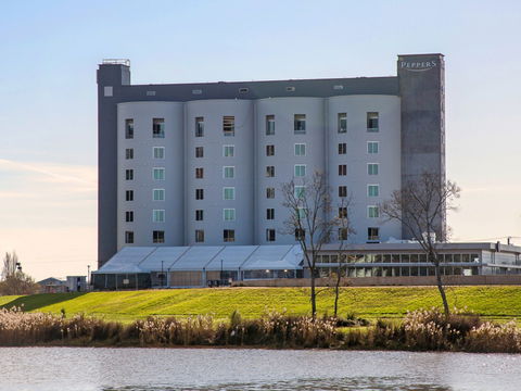 Peppers Silo Launceston - Tourism Canberra 1