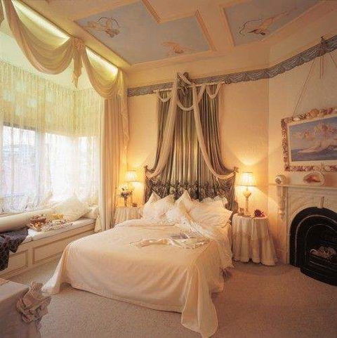 Alice's Cottages - Tourism Canberra 2