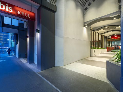 Ibis Hotel - Tourism Canberra 0