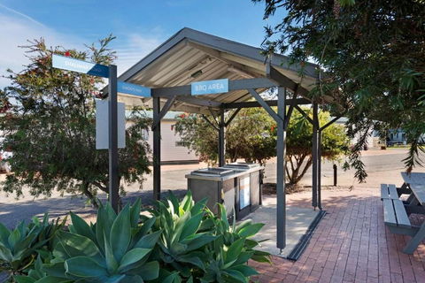 Discovery Parks Forster - Tourism Canberra 1
