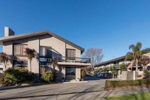 Best Western Governor Gipps Motor Inn - Tourism Canberra 2