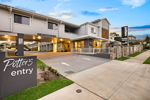 Potter's Boutique Hotel - Tourism Canberra 1