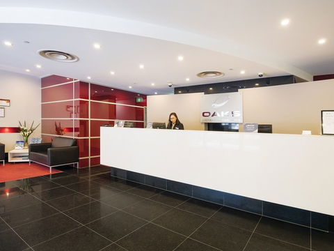 Oaks Horizons Hotel - Tourism Canberra 1