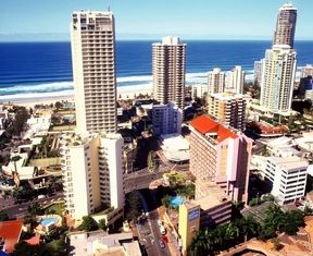 Islander Resort Hotel - Tourism Canberra 0