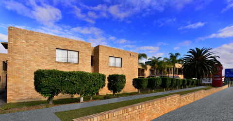 Metro Inn Ryde - Tourism Canberra 0