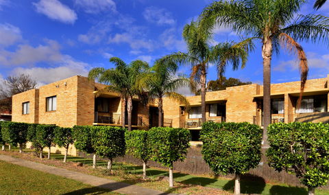 Metro Inn Ryde - Tourism Canberra 1