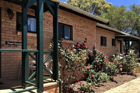 Margaret River Motel - Tourism Canberra 2