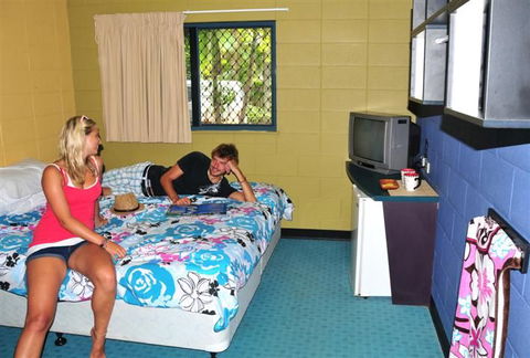 Nomads Cairns Backpackers Resort - Tourism Canberra 2