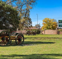 Quality Inn Carriage House - Tourism Canberra