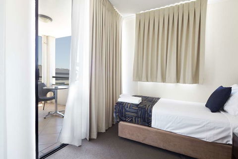 Central West End Apartments - Tourism Canberra 9
