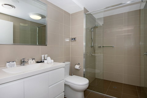 Allure Hotel and Apartments - Tourism Canberra 6