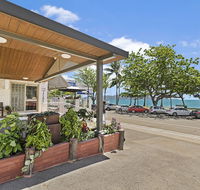 Beach House Motel - Tourism Canberra