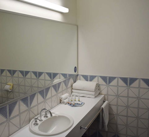 Admiral Motel Bunbury - Tourism Canberra 8