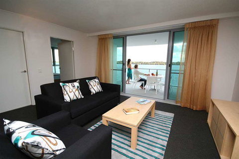 Ramada Hotel & Suites Ballina - Tourism Canberra 5