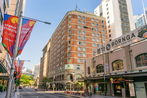 Holiday Inn Darling Harbour - Tourism Canberra 1