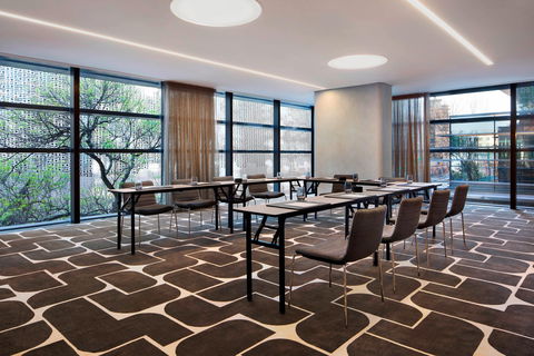 Four Points By Sheraton, Central Park - Tourism Canberra 8