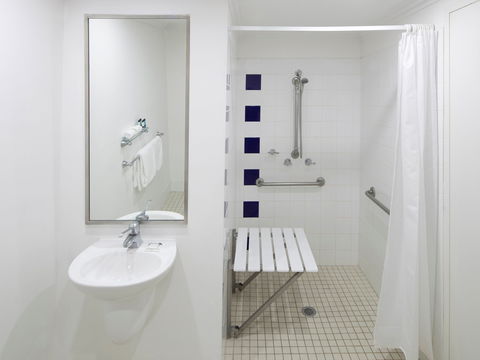 Ibis Styles Sydney Central - Tourism Canberra 13