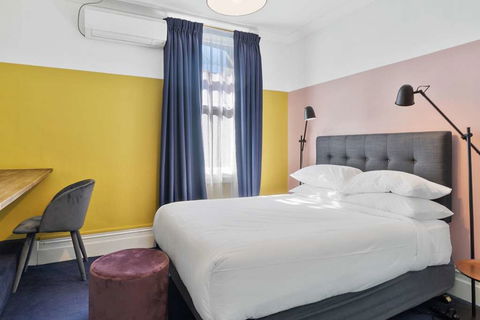 Hotel Harry, An Ascend Hotel - Tourism Canberra 4