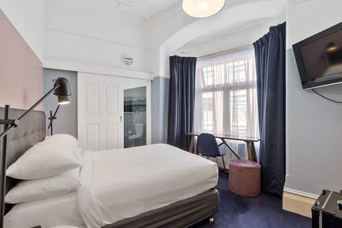 Hotel Harry, An Ascend Hotel - Tourism Canberra 8