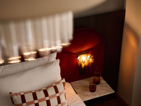 Hotel Morris Sydney - Tourism Canberra 7