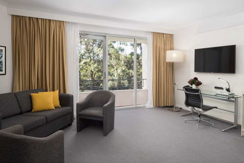 Rydges Bankstown - Tourism Canberra 17