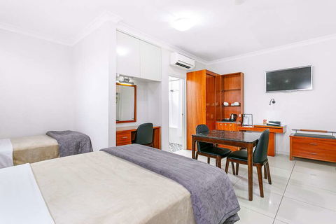 Comfort Inn & Suites Burwood - Tourism Canberra 8