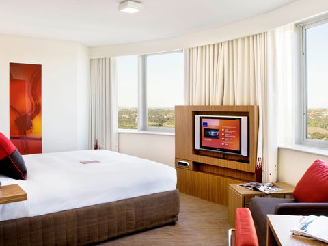 Novotel Sydney Olympic Park - Tourism Canberra 5