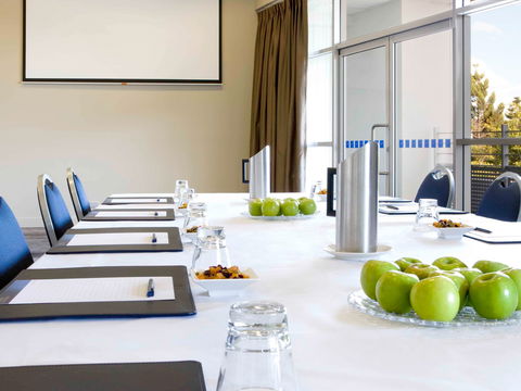 Novotel Sydney Olympic Park - Tourism Canberra 6