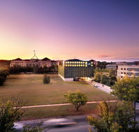 Little National Hotel - Tourism Canberra