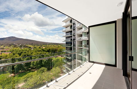 Astra Canberra Manhattan - Tourism Canberra 11