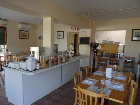 Admiralty Inn - Tourism Canberra 10