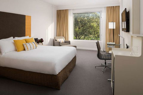 Rydges Bankstown - Tourism Canberra 2