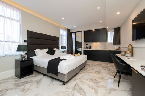 Holiday Inn Stes Parramatta Mar - Tourism Canberra 8