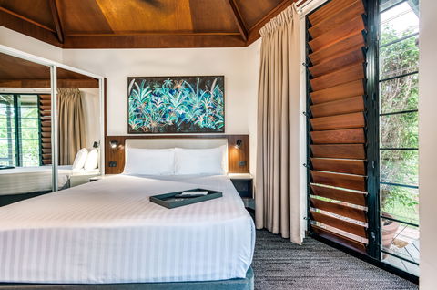Palms City Resort - Tourism Canberra 11