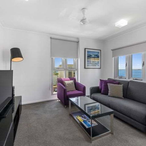 H On Mitchell Apartment Hotel - Tourism Canberra 10
